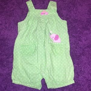 Button shorts bibs outfit
